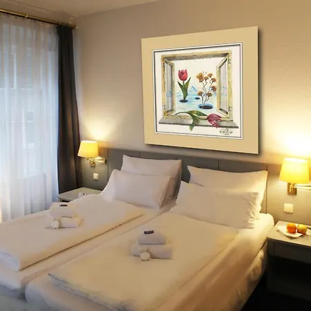 Altstadthotel Szálloda 3*
