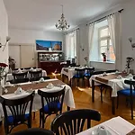Altstadthotel Hotel
