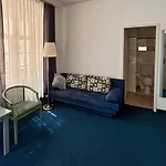 Altstadthotel 3*
