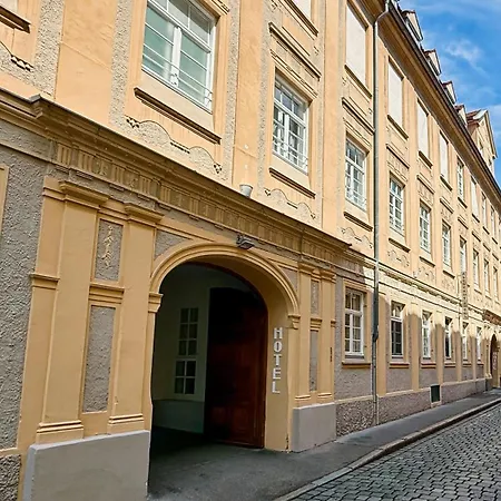 Altstadthotel Hotel