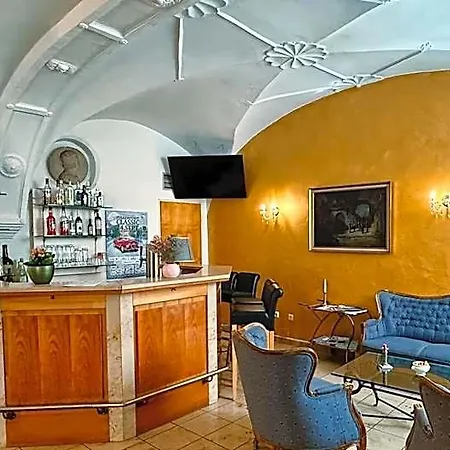 Altstadthotel Hotel 3*