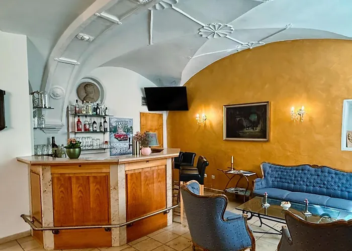 Altstadthotel Hotel 3*